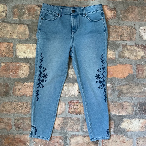 SALE! Style & Co. Ankle jeans - Picture 1 of 9